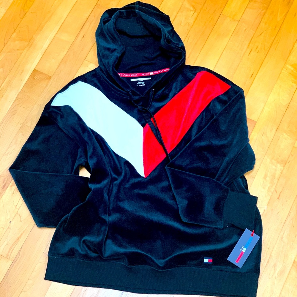 NEW!! TOMMY HILFIGER VELVET SWEATSHIRT WITH TAGS